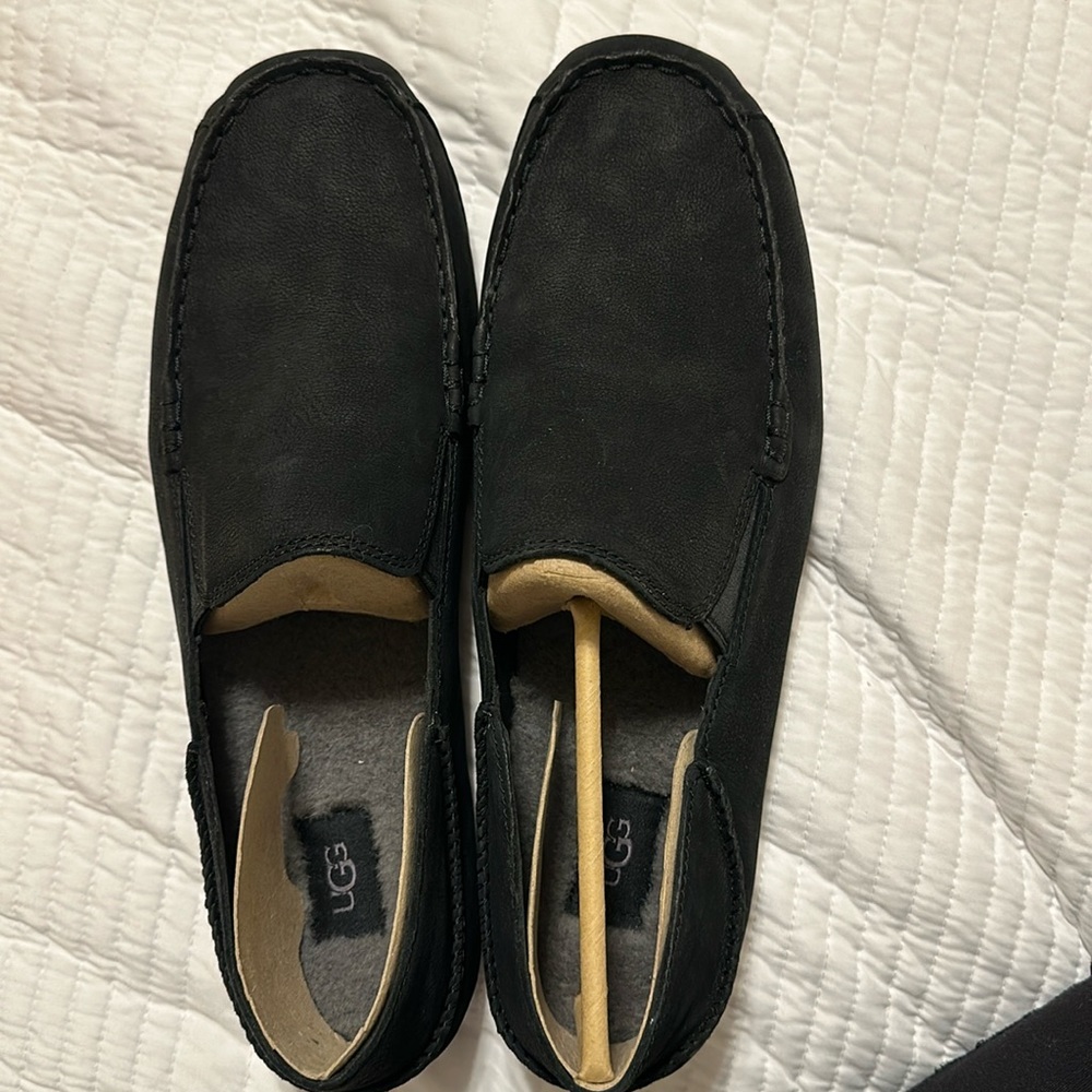 Men’s UGG Upshaw loafer like slippers.